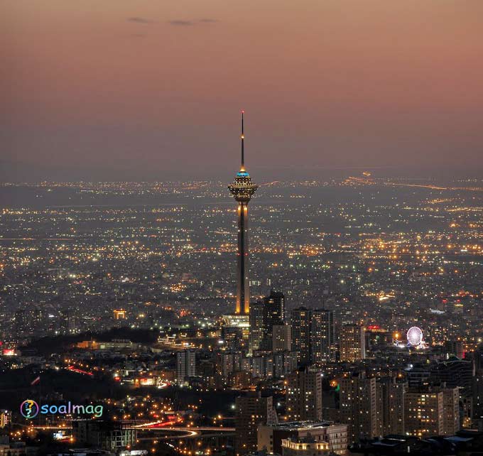 صحنه جذاب بام تهران در شب