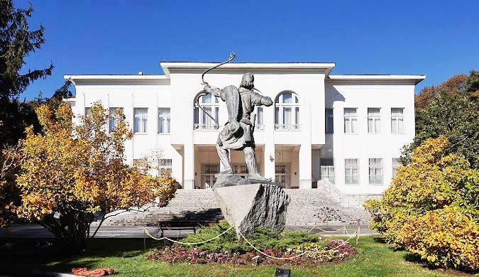 موزه سعد آباد