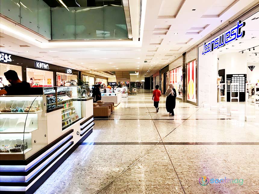 خرید لباس برند از مجتمع ایران مال در تهران